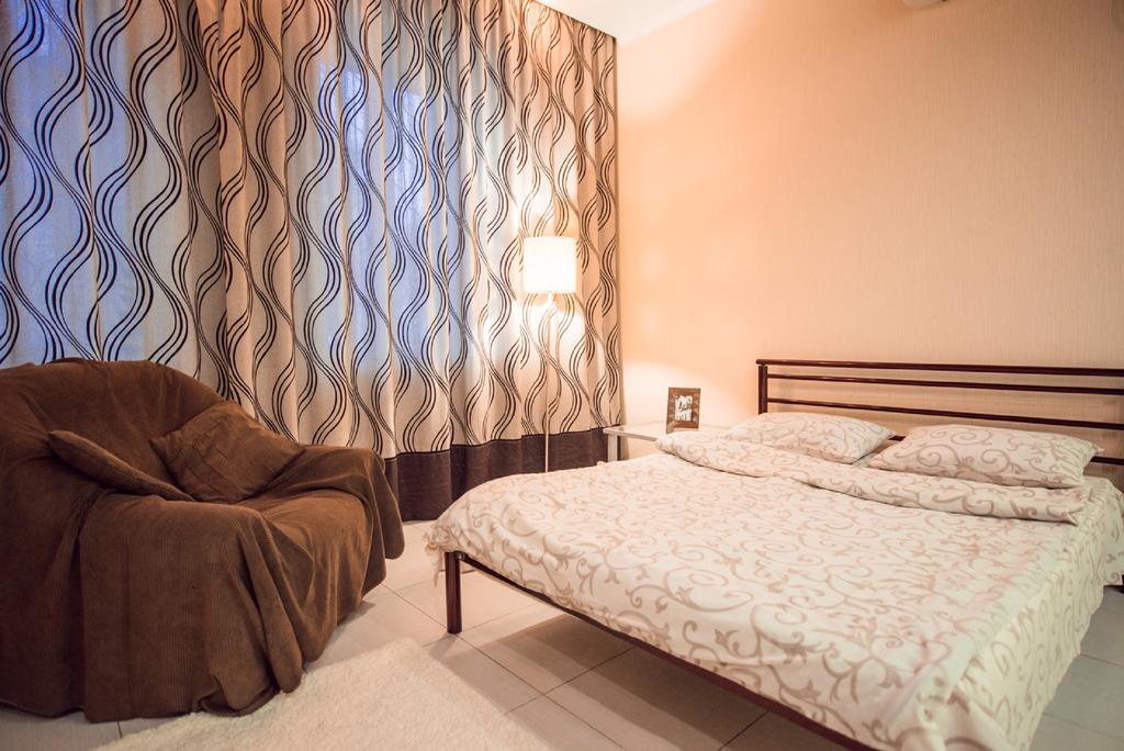 חארקיב Studio Ember At Maidan Konstytutsii מראה חיצוני תמונה